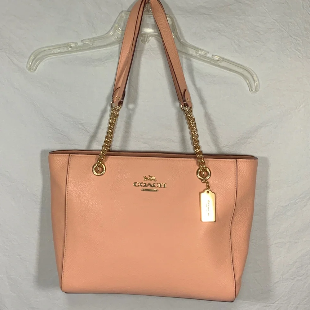 Coach Peach Cammie Chain Tote - C8147 - Picture 2 of 16